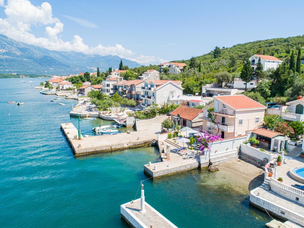 Apartments Novo Mulo Tivat Exterior photo