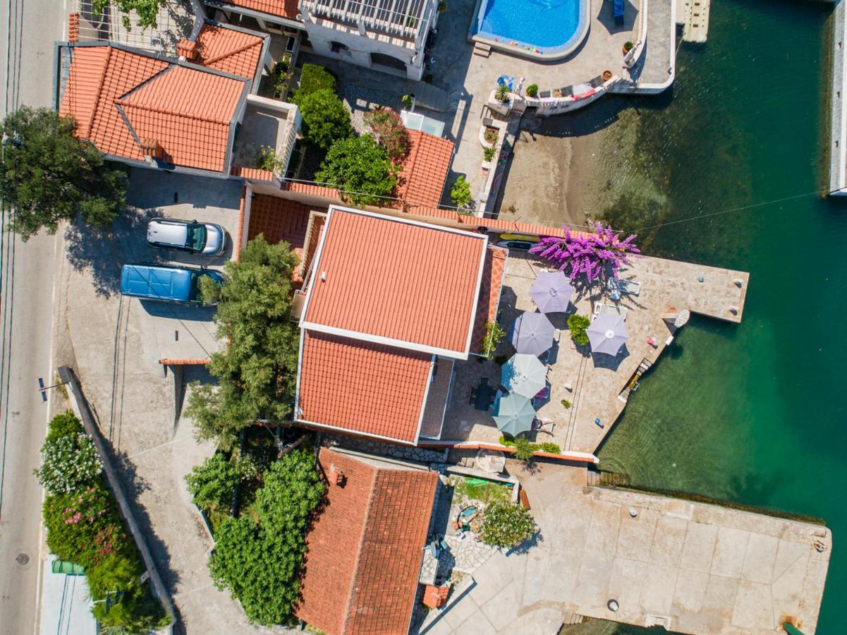 Apartments Novo Mulo Tivat Exterior photo